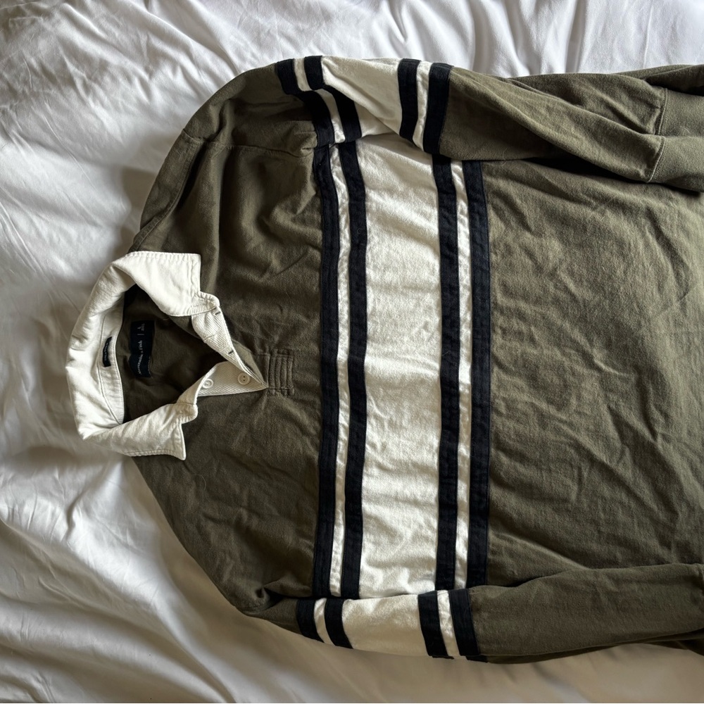Abercrombie & Fitch Olive and White Striped Polo